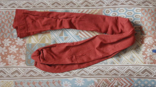 نحوه صحیح تا کردن و نگهداری جوراب شلواری