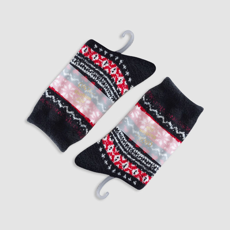 جوراب نیم ساق زنانه بوکله زمستانه طرح سنتی - مشکی