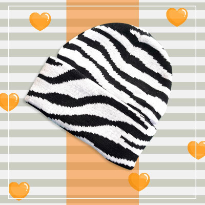 کلاه تک بافت اسپرت طرح Zebra