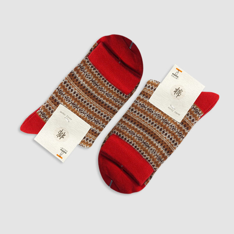 جوراب ساقدار پشمی زنانه S/G طرح سنتی - قرمز
