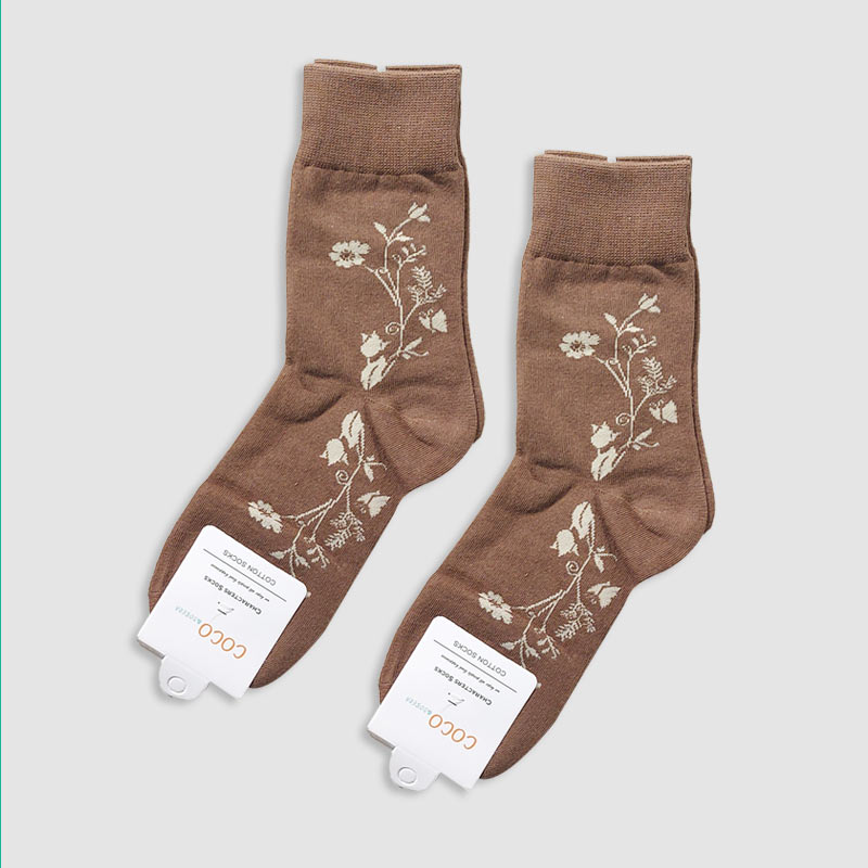 جوراب ساقدار زنانه طرح گل Coco‎ - قهوه ای
