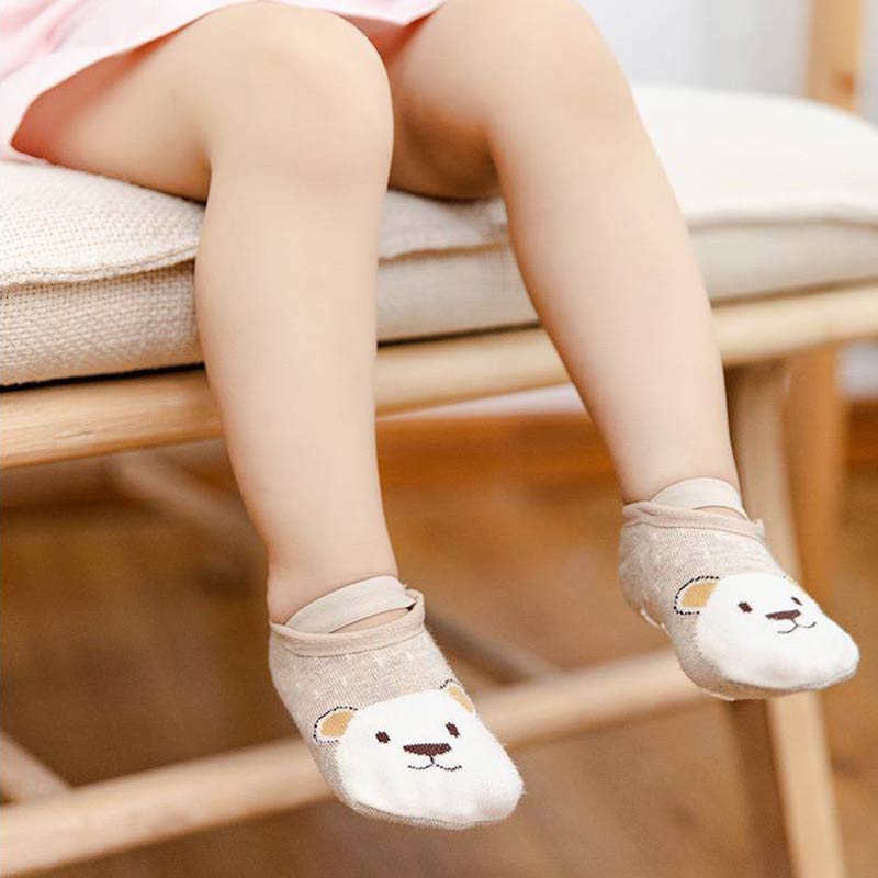 جوراب مچی نوزادی کف استپ بنددار‎ - در 6 طرح