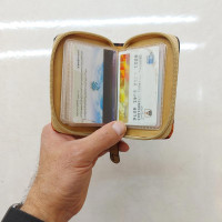 کیف کارت طرح دوربین‎