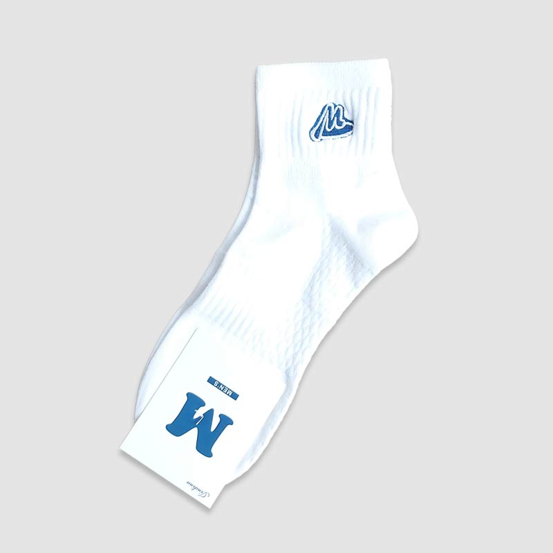 جوراب نیم ساق مردانه گلدوزی شده طرح M‎ - سفید