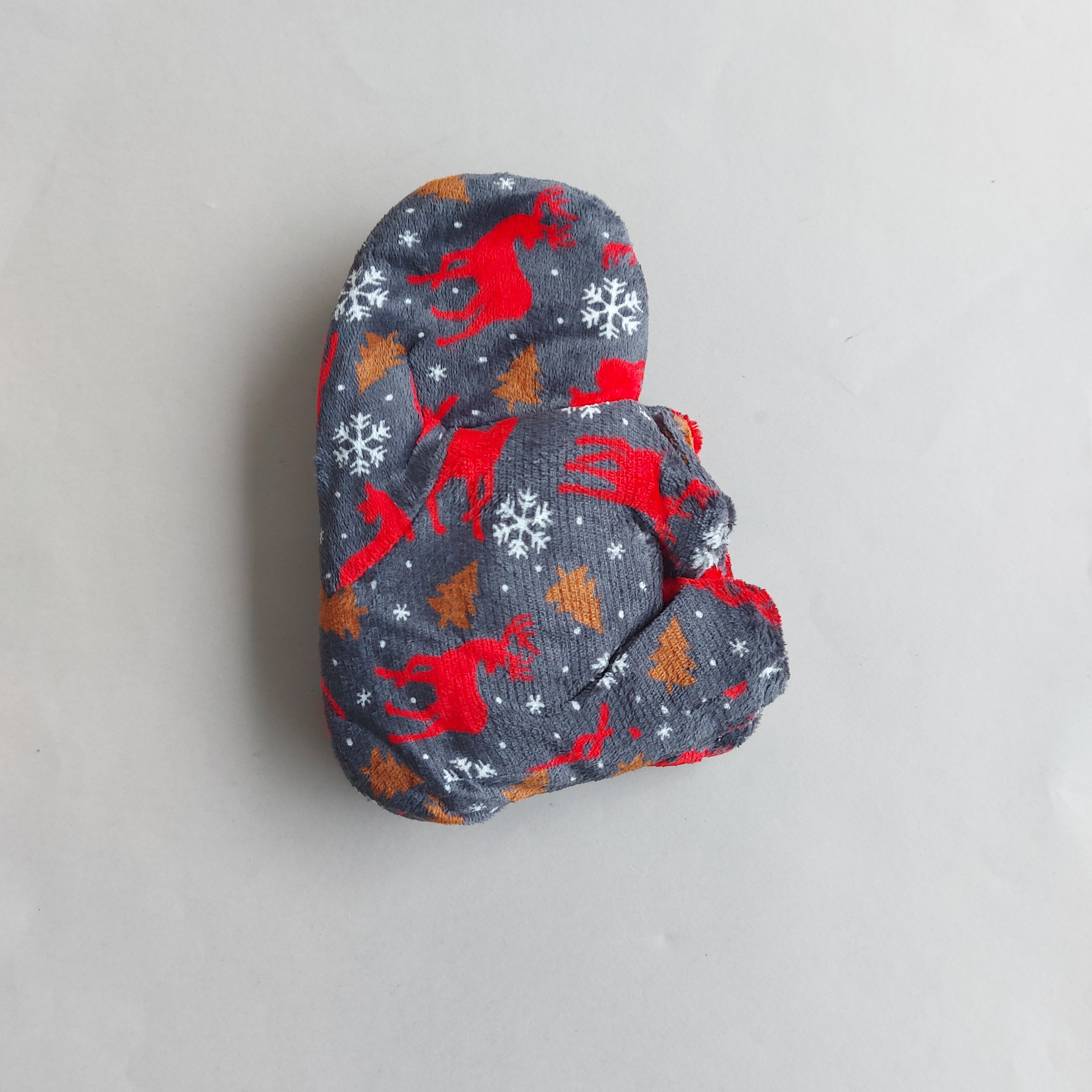 پاپوش زمستانه زنانه داخل کرک طرح گوزن برفی - رنگ 1