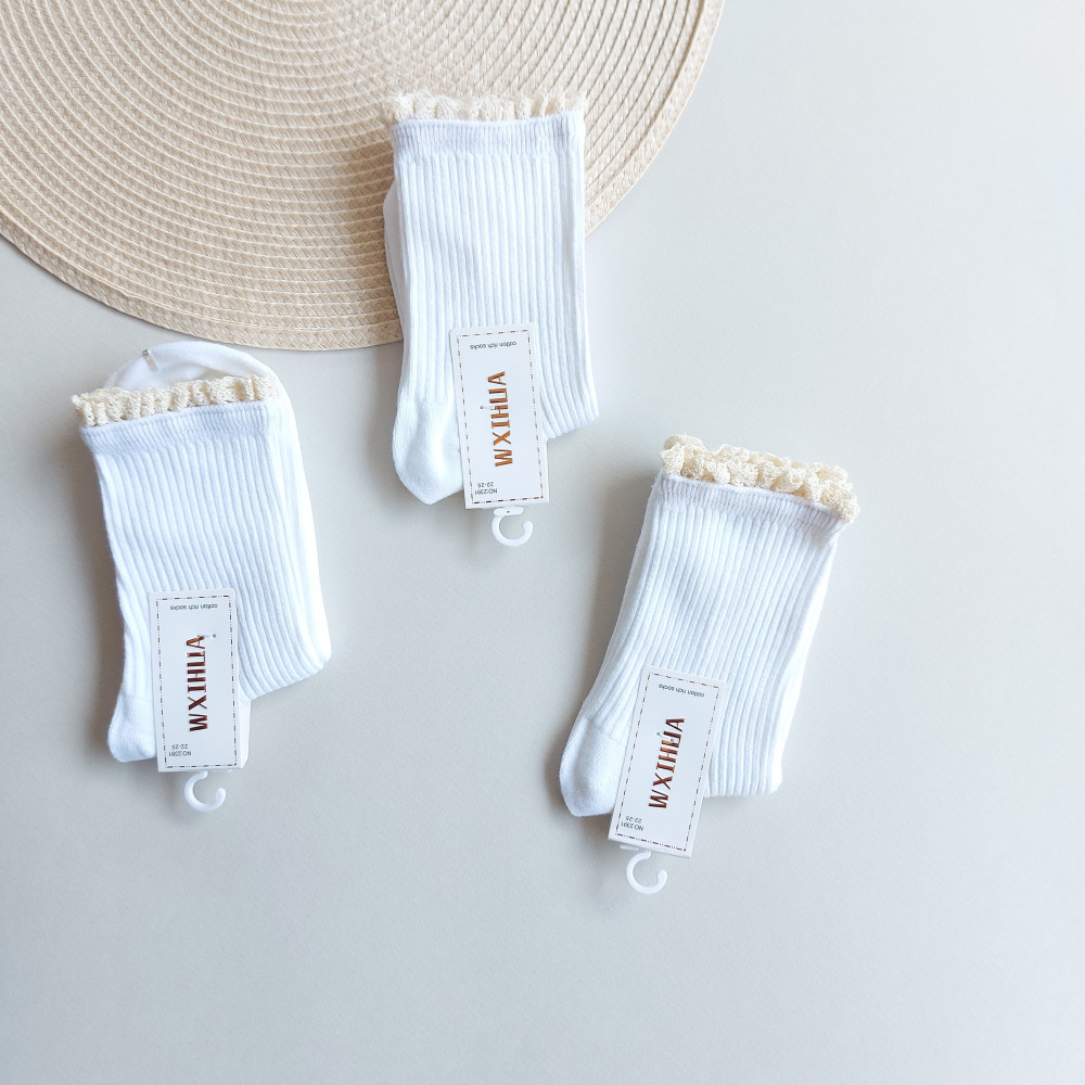 جوراب ساقدار زنانه لبه دانتل سفید