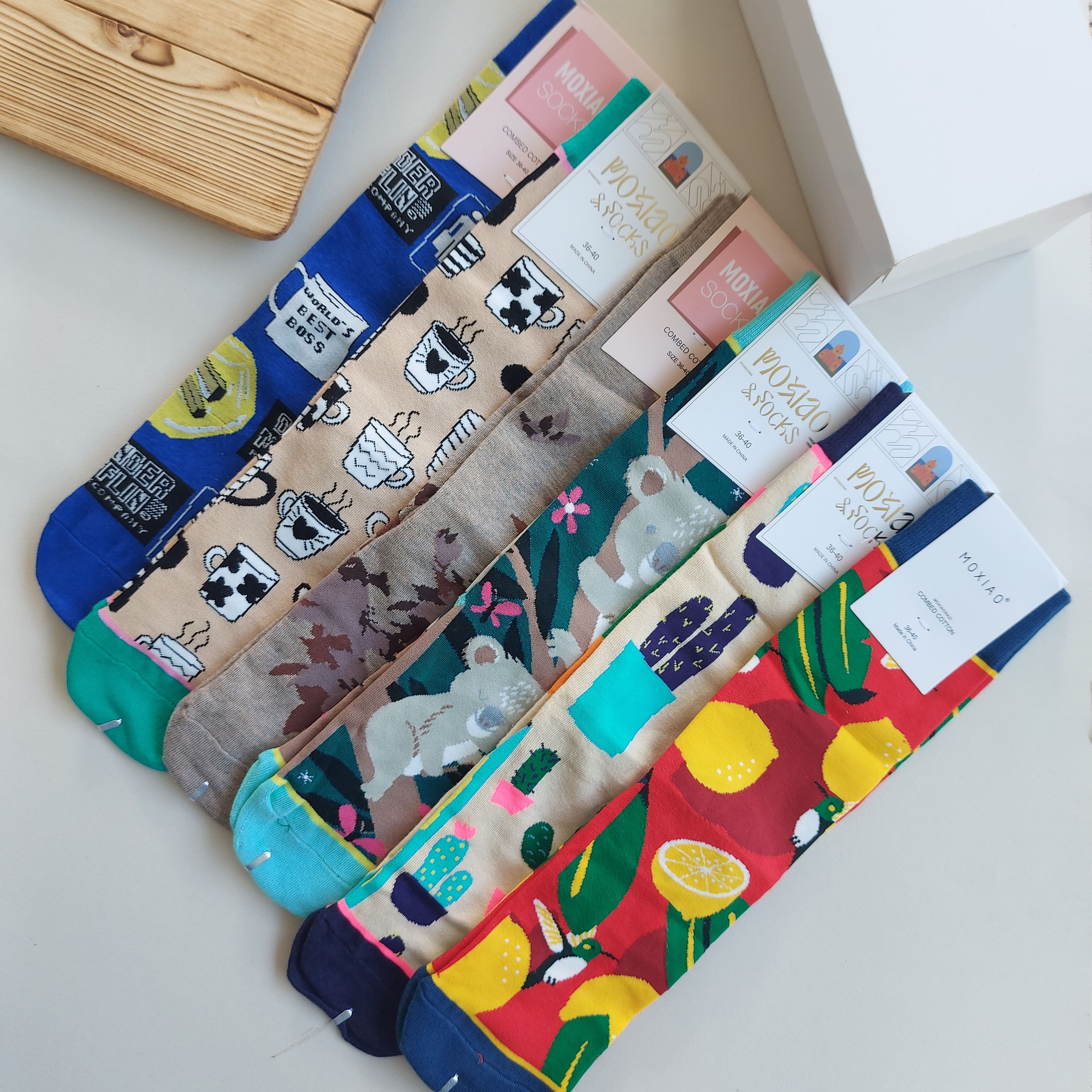 پک جوراب 6 جفتی زنانه طرح هنری نقاشی کالکشن 01