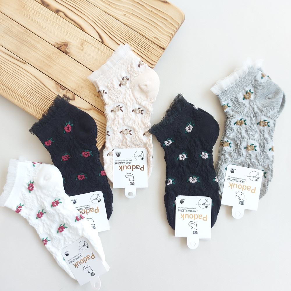 جوراب مچی زنانه طرح دار برجسته گلدار لبه حریر پادوک