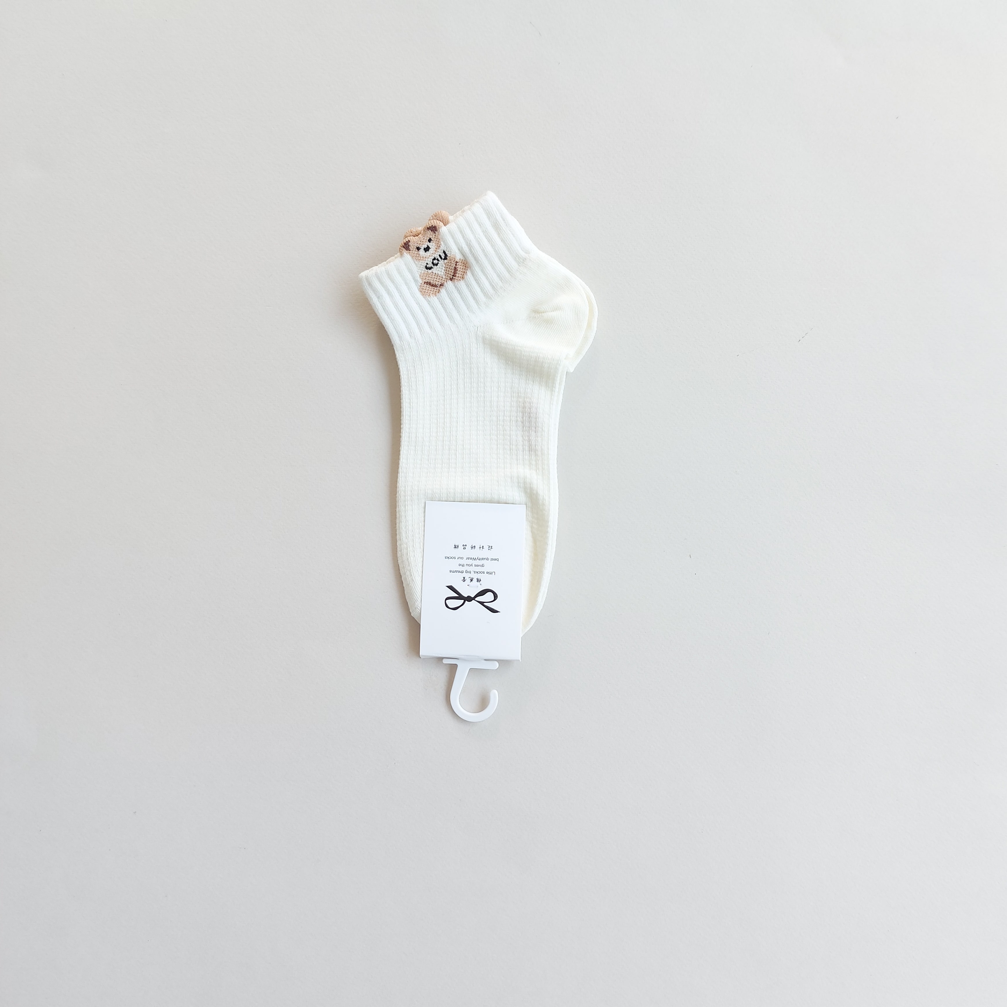 جوراب مچی زنانه طرح بیسکویتی تدی وارداتی - سفید