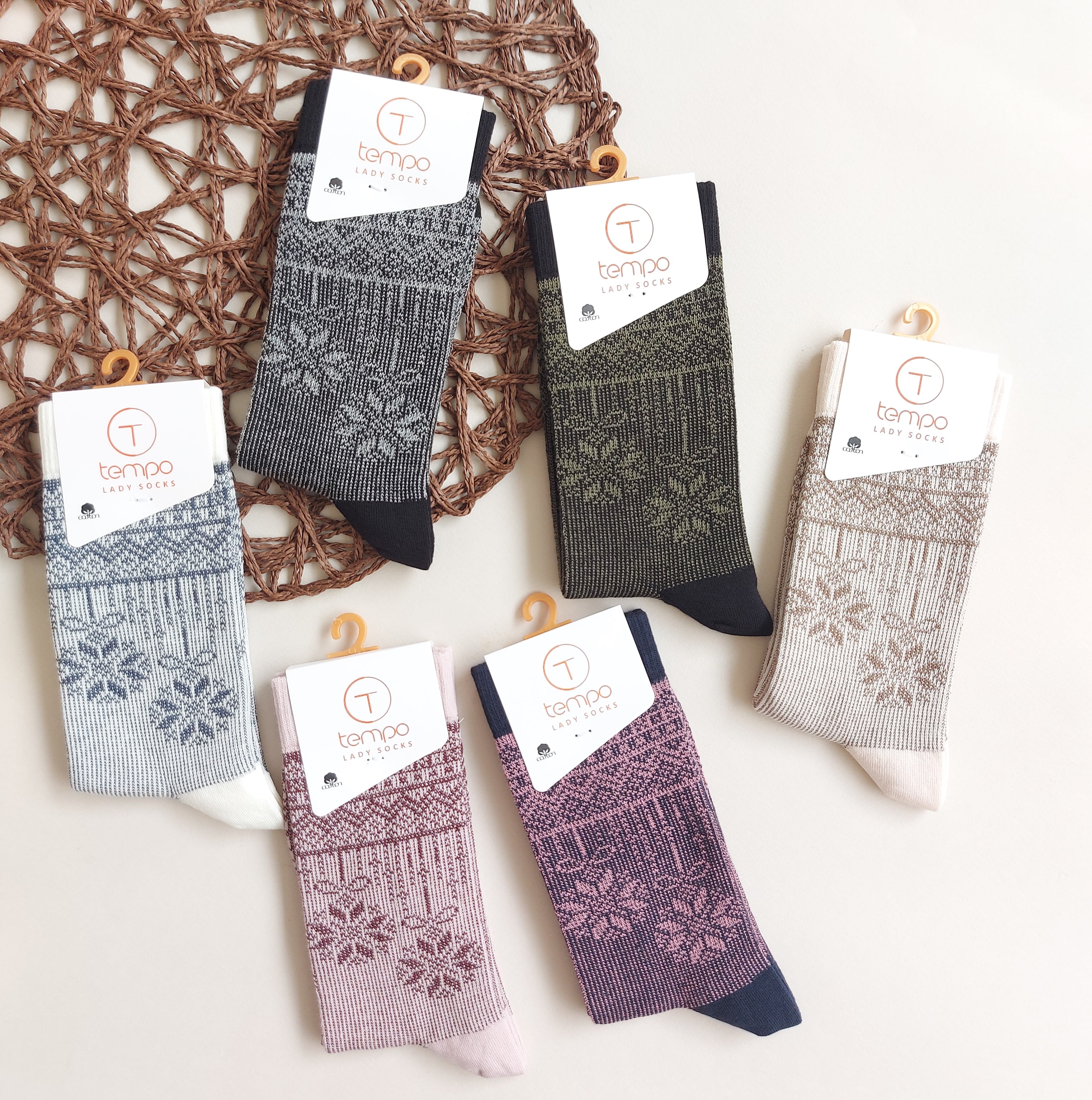 جوراب ساقدار زنانه طرح اسنو برفی تمپو