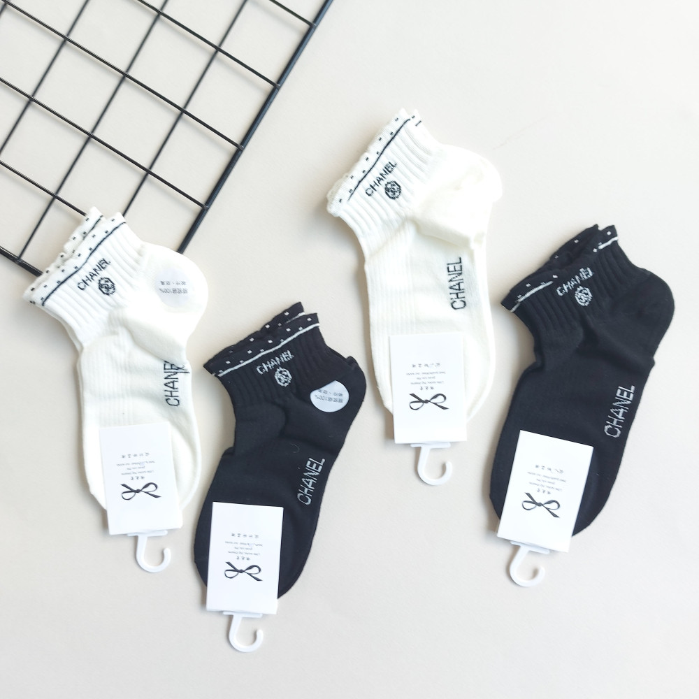 جوراب مچی زنانه وارداتی طرح Channel