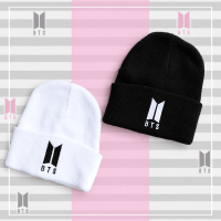 کلاه بافت اسپرت گلدوزی شده طرح BTS